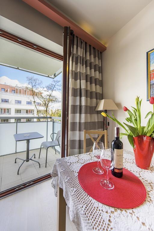 P&O Apartments Metro Mlociny ワルシャワ エクステリア 写真